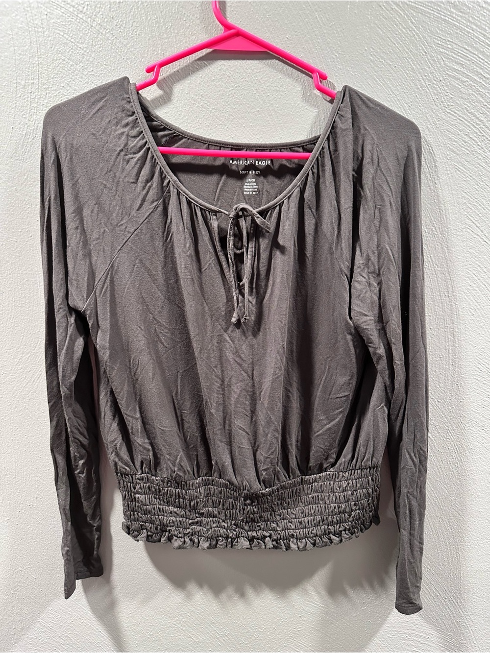 American Eagle Outfitters Charcoal Gray Long-Sleeve Tie-Neck Smocked-Waist Top
